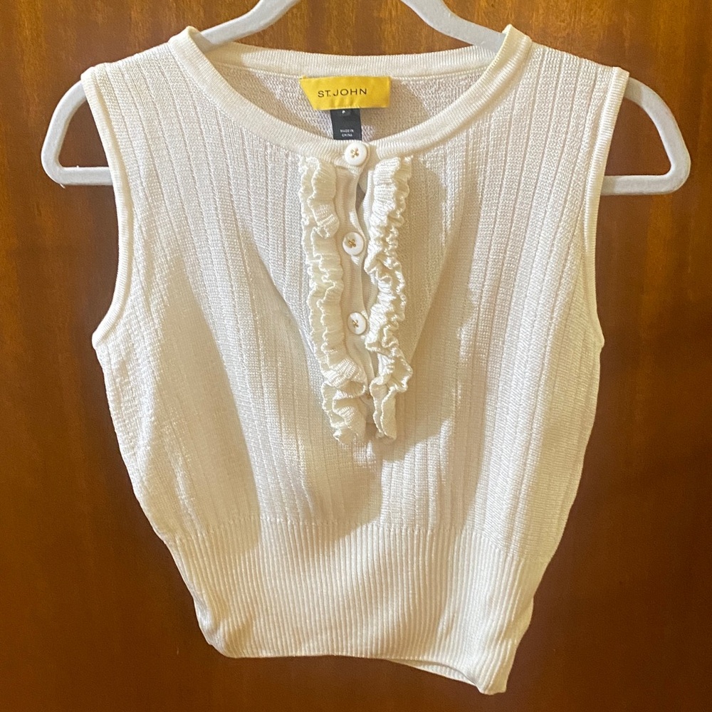St. John - Ivory Ruffle Front Knit Sleeveless Top- P